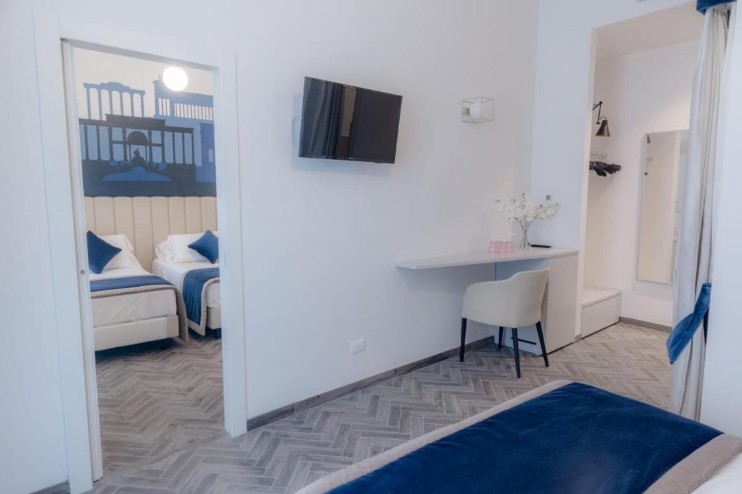 Frattina Ff Italian Suites Rome Bagian luar foto