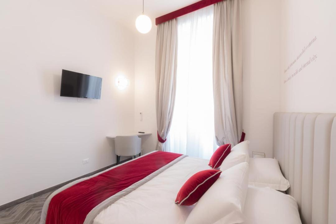 Frattina Ff Italian Suites Rome Bagian luar foto